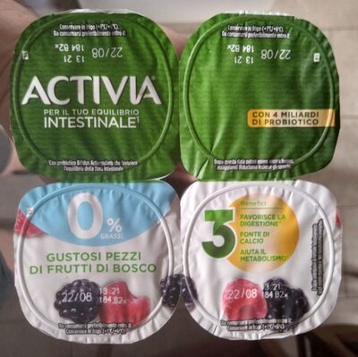 Activia 0% grassi frutti di bosco front packaging
