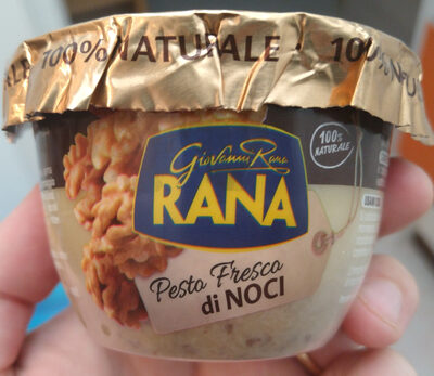 Pesto fresco di noci front packaging