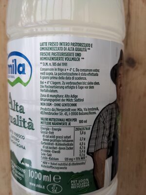 Latte fresco intero ingredients label