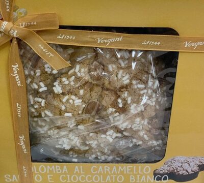 Colomba al caramello e cioccolato bianco