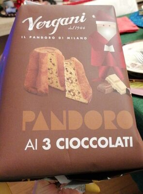 Pandoro ai 3 cioccolati