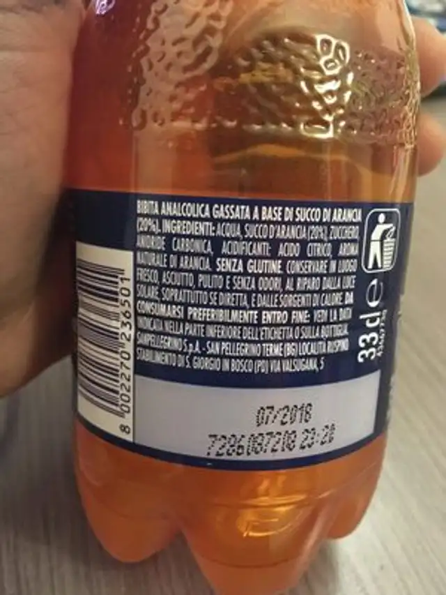 Sanpellegrino L'Aranciata ingredients label