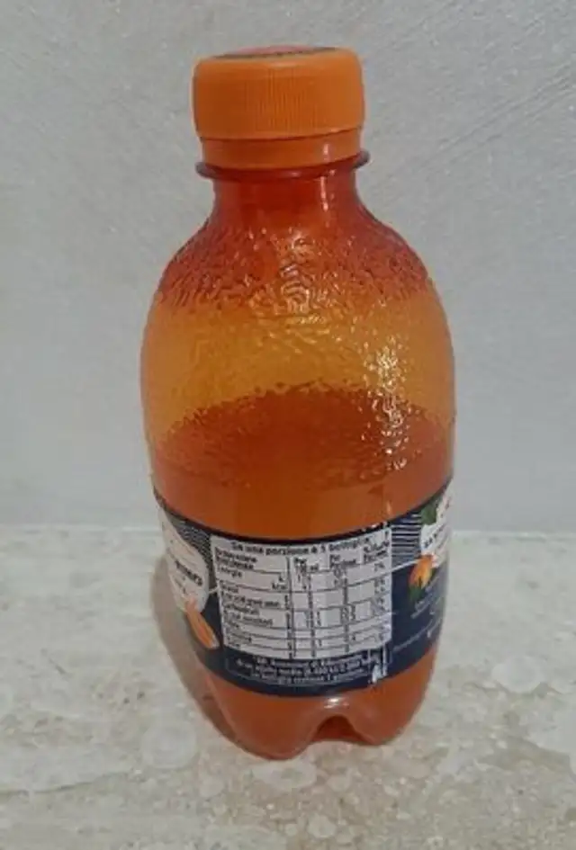 Sanpellegrino L'Aranciata nutrition facts table