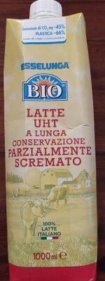 Latte uht a lunga conservazione parzialmente scremato