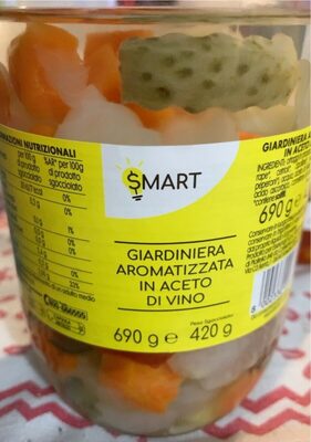 Giardiniera aromatizzata in aceto bianco