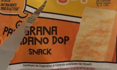 Grana padano snack