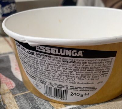 Poke di salmone front packaging