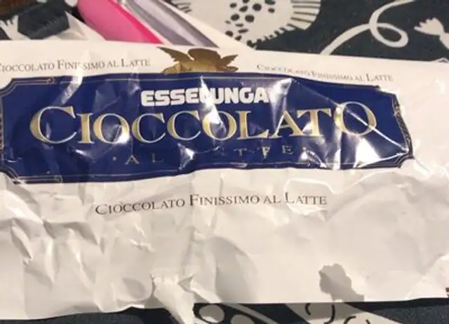 Cioccolato finissimo al latte front packaging