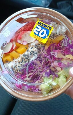 Pokè di tonno a pinne gialle marinato