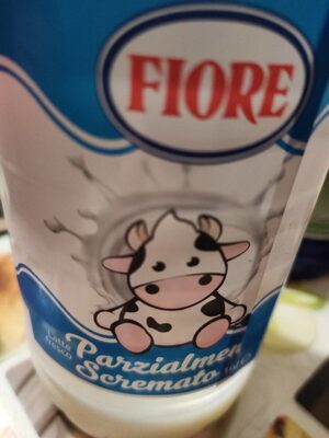 Latte parzialmente scremato