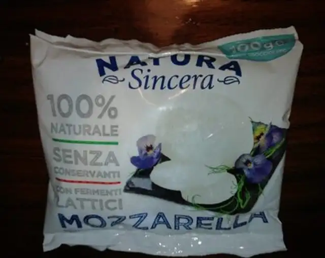 Mozzarella front packaging