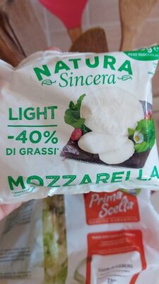 Mozzarella front packaging
