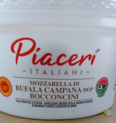 Mozzarella di bufala campana DOP bocconcini