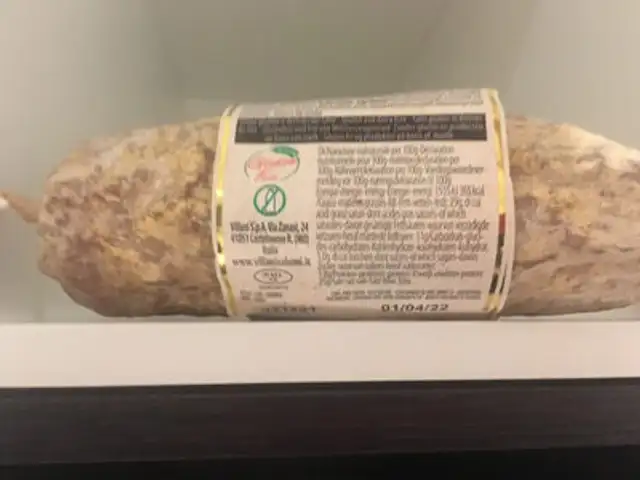 Salame al tartufo ingredients label