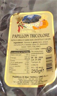 Papillon tricolore