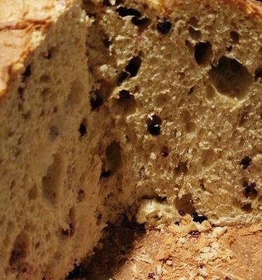 Panettone ai frutti di bosco