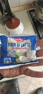 FIOR DI LATTE front packaging