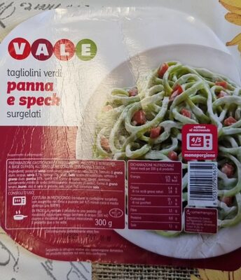 Tagliolini verdi panna e speck