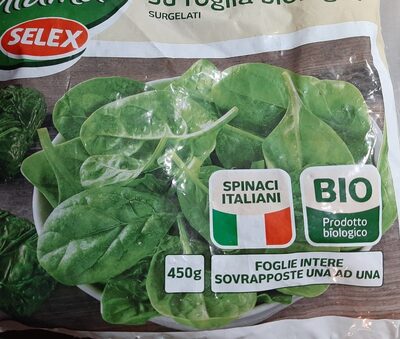 Spinaci foglia su foglia biologici
