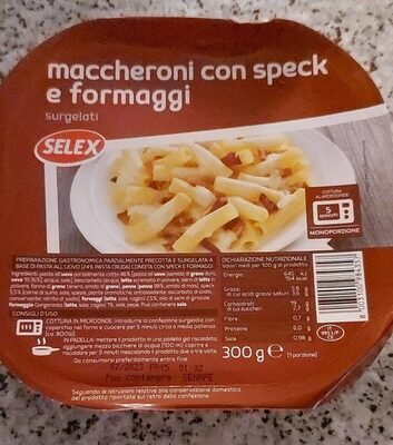 Maccheroni con speck e formaggi front packaging