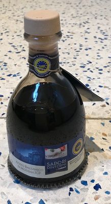 Aceto Balsamico di Modena front packaging