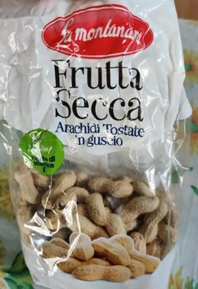 Arachidi tostate in guscio front packaging