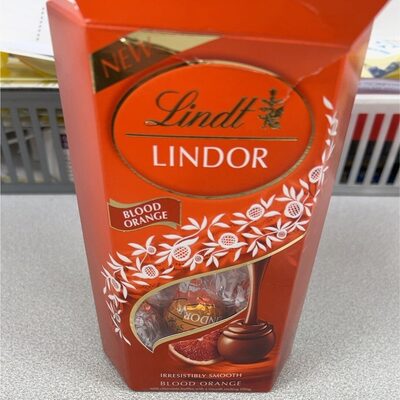 Lindor blood orange