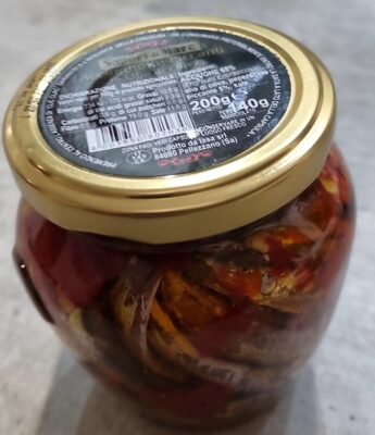 Acciughe piccanti in olio oliva