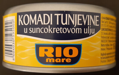 Komadi tunjevine u suncokretovom ulju front packaging
