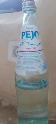 Acqua naturale