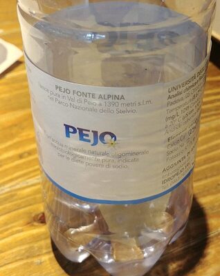 Acqua Pejo gasata