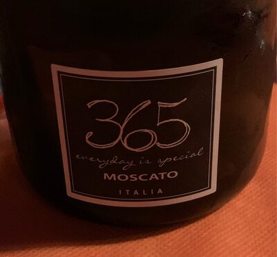 Moscato front packaging