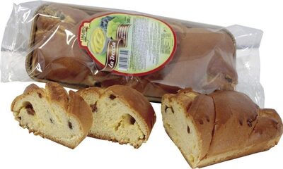 Treccia con crema pasticcera e uvetta