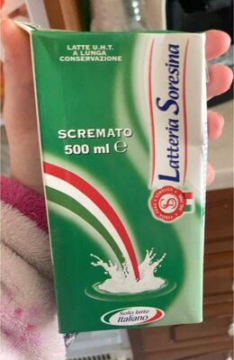 Latte a lunga conservazione scremato