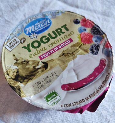 Yogurt extra cremoso frutti di bosco