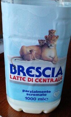 Latte parzialmente scremato fresco