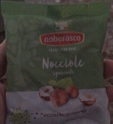 Nocciole sgusciate front packaging
