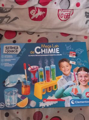 mega lab de chimie front packaging