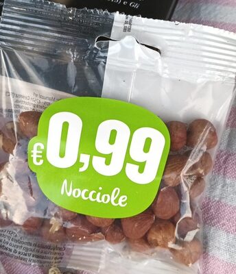 Nocciole sgusciate