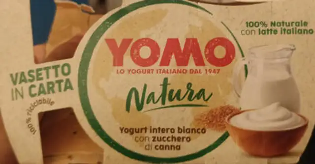 Natura, yogurt intero bianco con zucchero di canna front packaging