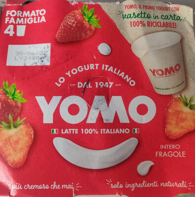 yogurt intero con fragola