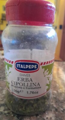 Erba cipollina essiccata e frantumata