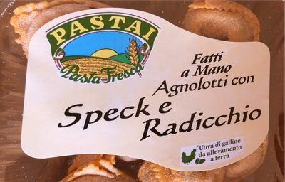 Agnolotti con speck e radicchio