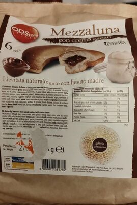 Mezzaluna con crema al cacao