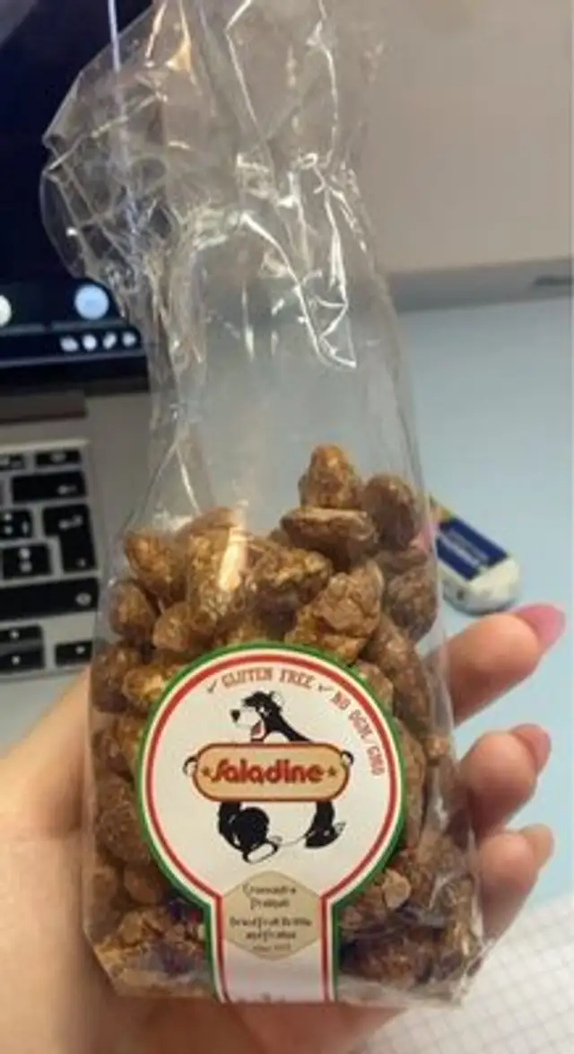 Mandorle pralinate front packaging