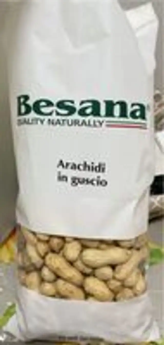 Arachidi in guscio