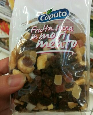 Frutta secca in movimento