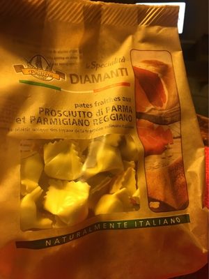 pates fraiches aux prosciutto di parma et parmigiano reggiano