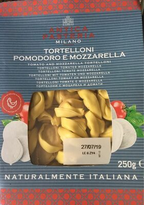 Tortellini pomodoro e mozzarella