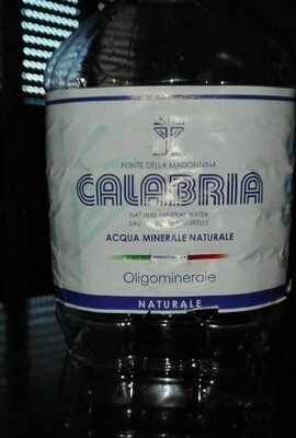 Acqua minerale naturale